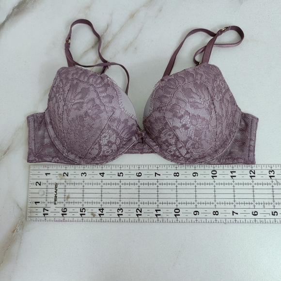 Victoria's Secret Dream Angels Purple Lace Lightly Lined Demi Bra, Sz 32B - Picture 8 of 8